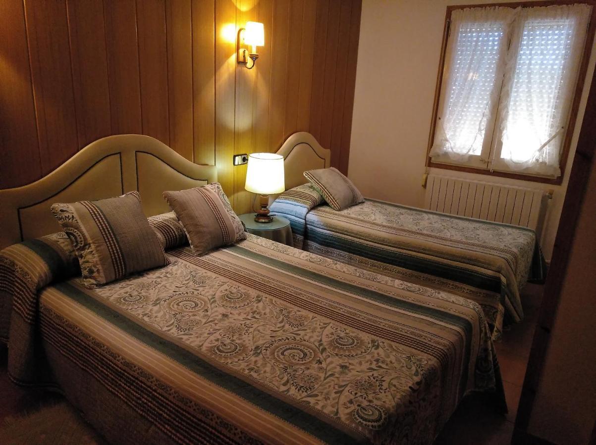Fonda Mas Hotel Vilaller Luaran gambar